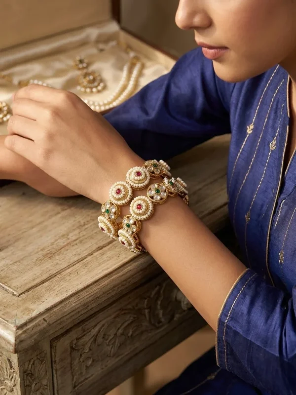 Vivanta Design PREMIUM QUALITY South Collection of 2 Pcs Set of Gold Plated Bangles set